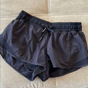 Lululemon Hotty Hot Black Shorts